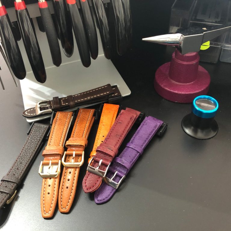 Armbanduhrservice auch mit hochwertigen Lederbändern Mehr als 500 verschiedene Uhrenarmbänder immer am Lager